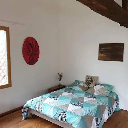 Les Berges Du Job Holiday home