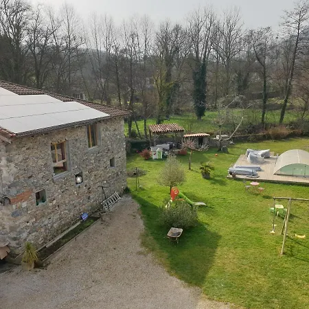 Holiday home Les Berges Du Job