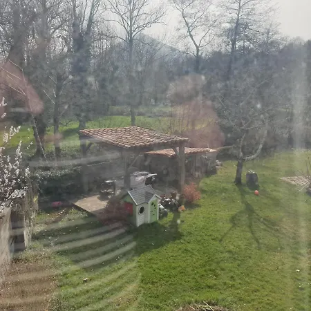 Les Berges Du Job Holiday home